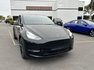 Used 2023 Tesla Model Y Long Range AWD/4WD video 1