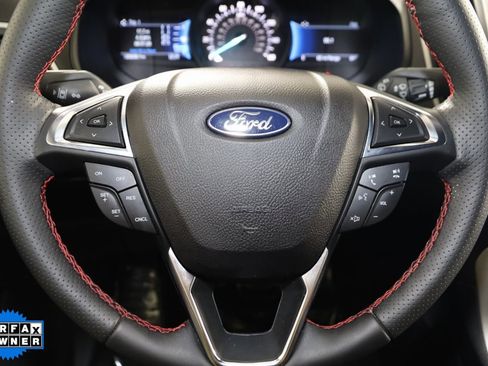 Used 2023 Ford Edge ST-Line image 43