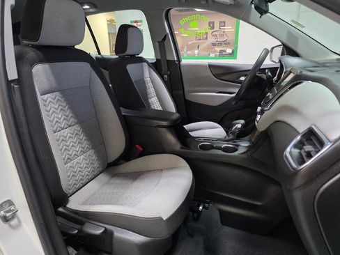 Used 2022 Chevrolet Equinox LS FWD image 24