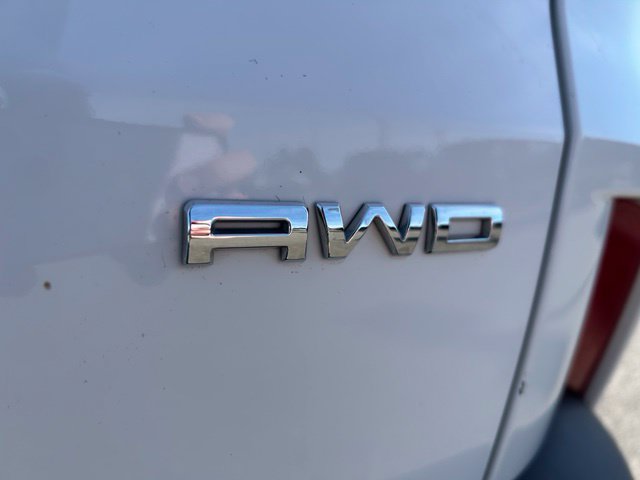 Used 2025 Ford Escape Active AWD/4WD image 11