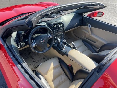 Used 2010 Chevrolet Corvette Grand Sport w/ Preferred Equipment Group image 33