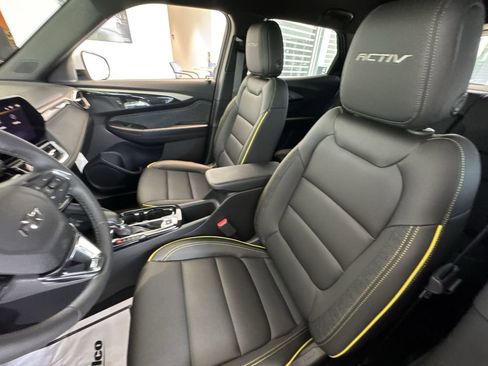 New 2026 Chevrolet TrailBlazer ACTIV w/ Convenience Package FWD image 11