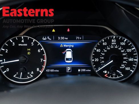 Used 2023 Nissan Murano SV image 18