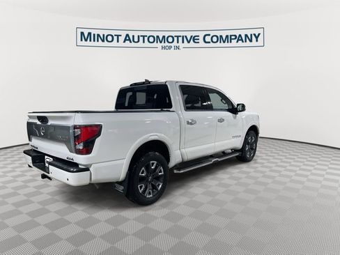 Used 2023 Nissan Titan Platinum Reserve w/ Moonroof Package AWD/4WD image 8