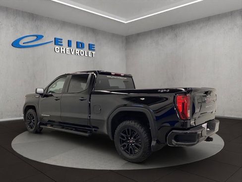 Used 2023 GMC Sierra 1500 Pro w/ Graphite Edition image 3