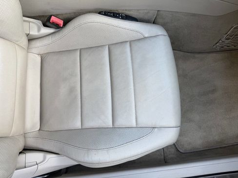 Used 2014 Mercedes-Benz E 350 Cabriolet image 24