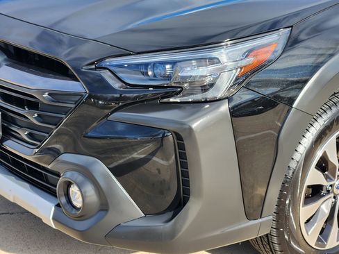 Used 2025 Subaru Outback Touring XT image 6