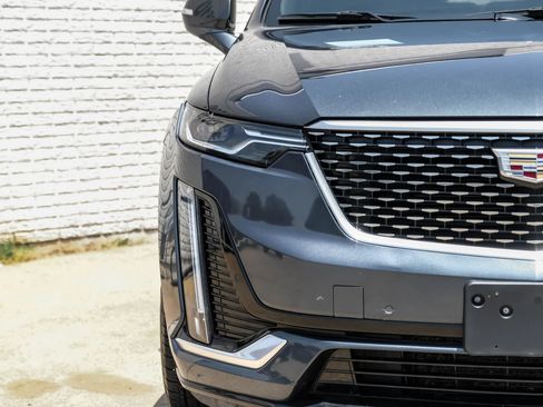 Used 2020 Cadillac XT6 Premium Luxury FWD image 44