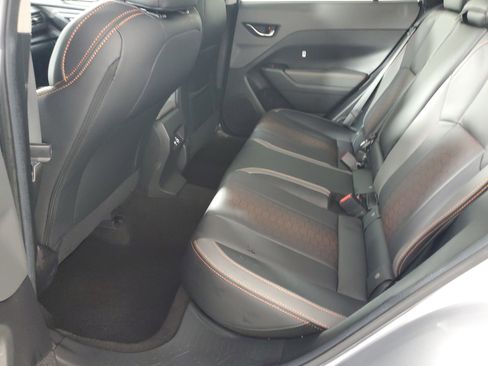 Used 2025 Subaru Crosstrek 2.5i Limited w/ Crosstrek Mirror Package image 13