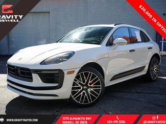 Used 2023 Porsche Macan S w/ Premium Package Plus AWD/4WD video 1
