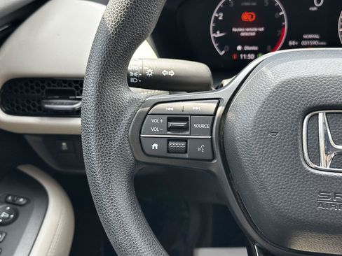 Certified 2024 Honda HR-V LX image 12