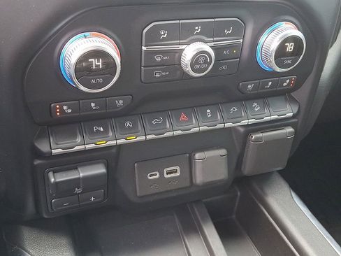 Used 2021 GMC Sierra 1500 Denali AWD/4WD image 15