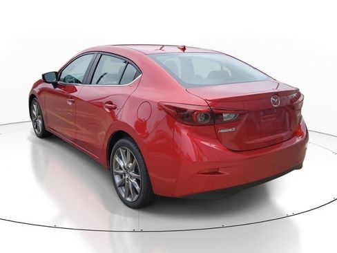 Used 2018 MAZDA MAZDA3 Grand Touring w/ Premium Equipment Package FWD image 3