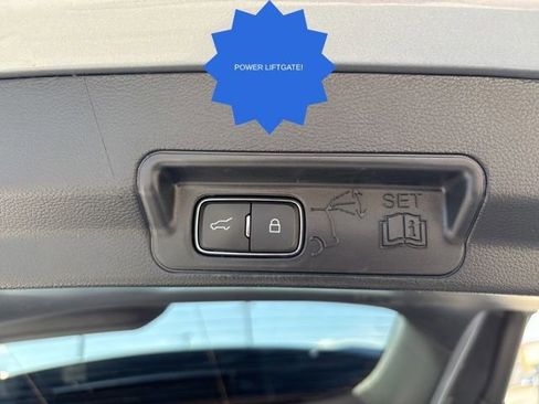 Certified 2022 Ford Explorer Limited w/ Equipment Group 301A image 30