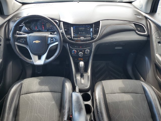Used 2019 Chevrolet Trax LT w/ Redline Edition FWD image 13