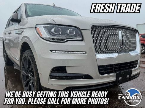 Used 2024 Lincoln Navigator L Reserve image 1