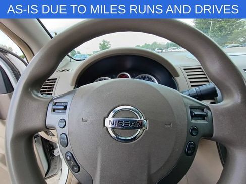 Used 2012 Nissan Sentra 2.0 S FWD image 19