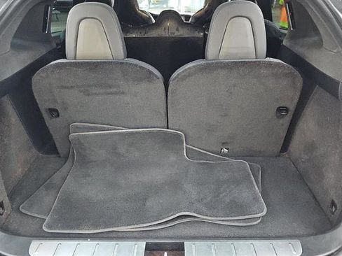 Used 2018 Tesla Model X 100D image 4