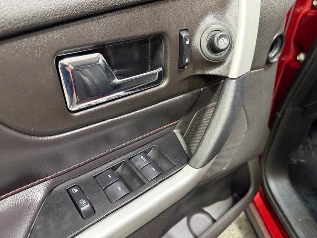 Used 2013 Ford Edge SEL AWD/4WD image 18