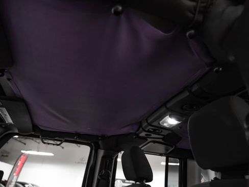 Used 2016 Jeep Wrangler Unlimited Sport image 27