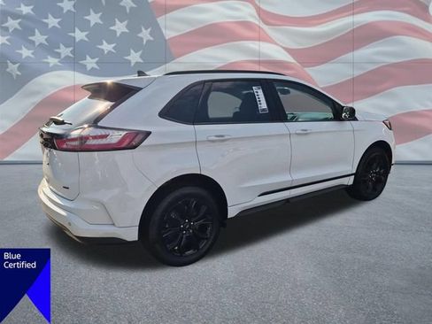 Certified 2024 Ford Edge SE w/ Black Appearance Package AWD/4WD image 3