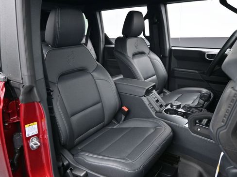New 2026 Ford Bronco Big Bend w/ Black Diamond Package AWD/4WD image 39