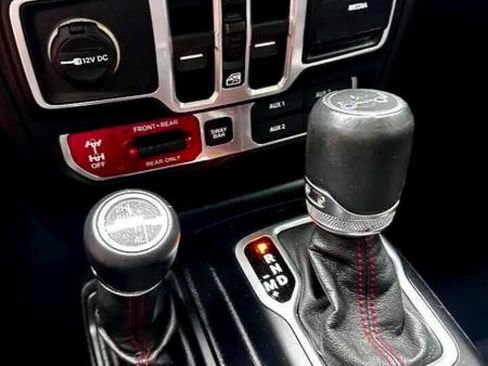 Used 2018 Jeep Wrangler Unlimited Rubicon image 29