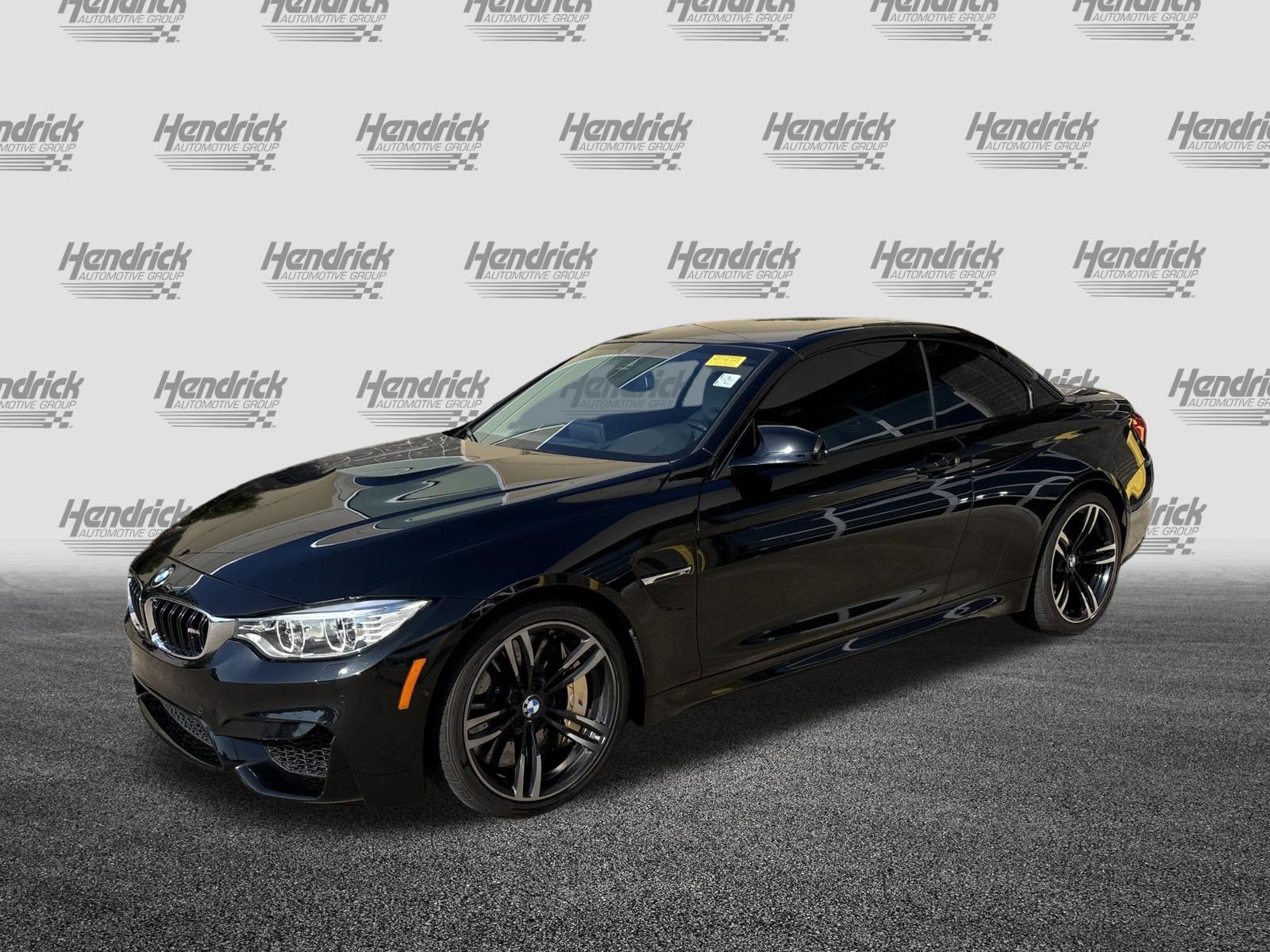 Used 2015 BMW M4 Convertible RWD image 5