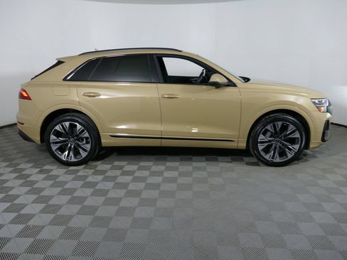 Used 2024 Audi Q8 Premium Plus AWD/4WD image 8