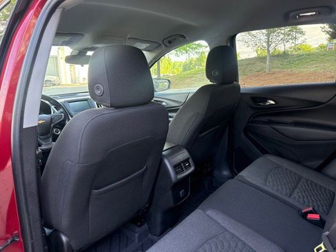 Used 2018 Chevrolet Equinox LT image 37