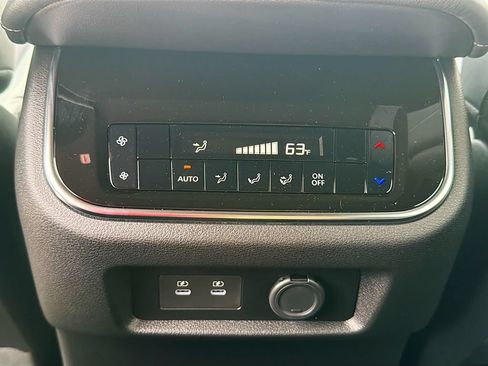 New 2026 Nissan Armada SL w/ Captain's Chari Seat Package RWD image 29