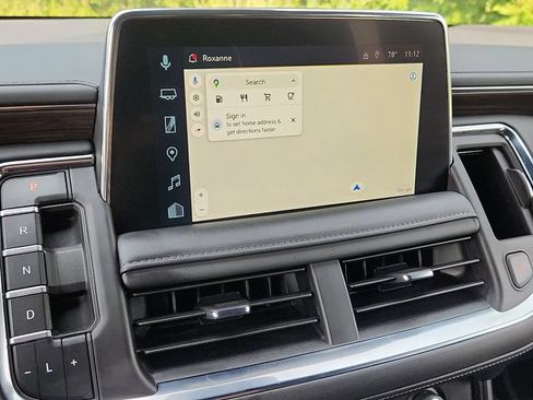 Used 2024 Chevrolet Tahoe LT w/ LT Signature Package AWD/4WD image 19