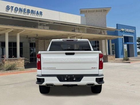 Used 2021 Chevrolet Silverado 1500 RST AWD/4WD image 6