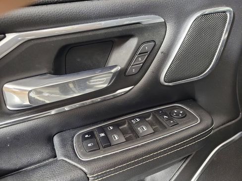 Used 2023 RAM 1500 Laramie image 15