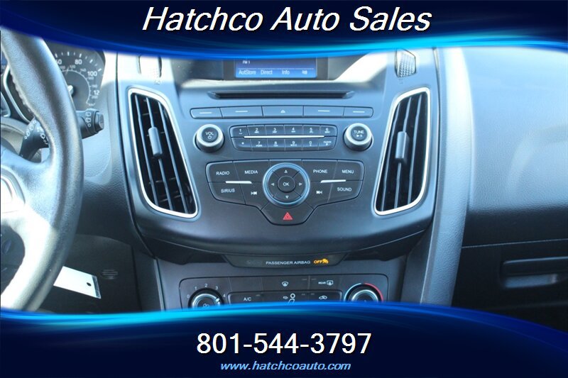 Used 2015 Ford Focus SE w/ Equipment Group 201A FWD image 19