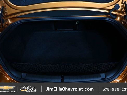 Used 2017 Chevrolet SS RWD image 29