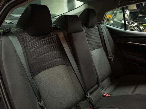 Used 2025 Toyota Camry LE image 15