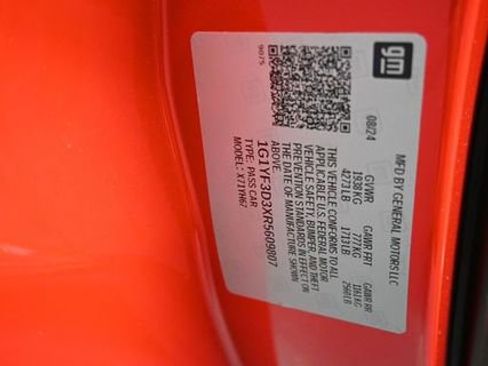 Used 2024 Chevrolet Corvette Z06 w/ Z07 Performance Package image 16