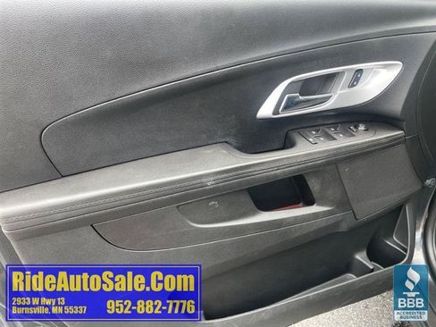 Used 2017 Chevrolet Equinox LT w/ Convenience Package AWD/4WD image 9