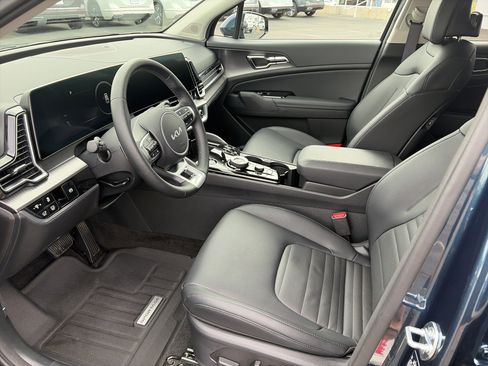 Used 2025 Kia Sportage SX Prestige image 12
