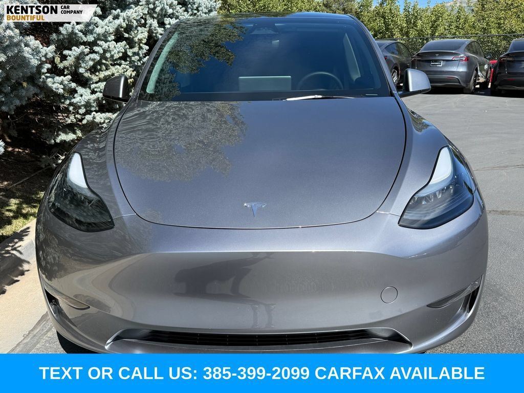 Used 2025 Tesla Model Y Performance AWD/4WD image 2