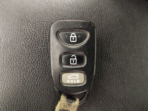 Used 2016 Hyundai Elantra SE w/ Option Group 02 FWD image 32