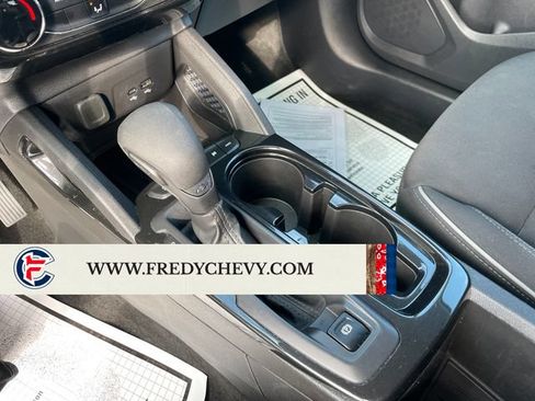 Used 2025 Chevrolet TrailBlazer LT AWD/4WD image 21
