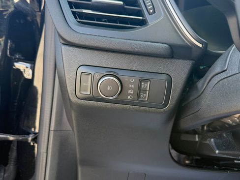 Used 2022 Ford Escape SEL w/ SEL Stealth AWD Package image 11