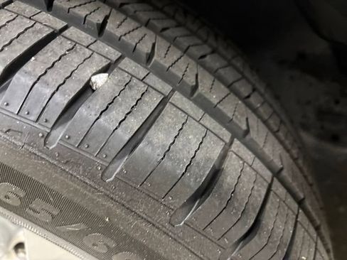 Used 2021 Lexus GX 460 Premium w/ Premium Package image 31