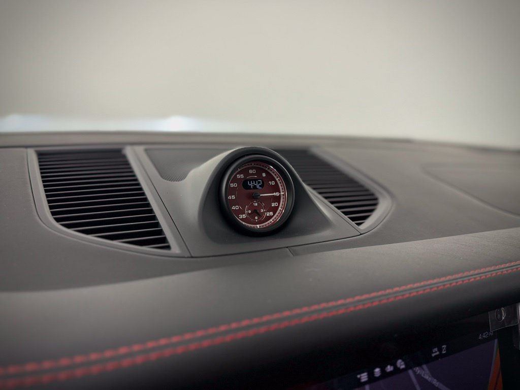 New 2026 Porsche Macan GTS AWD/4WD image 28