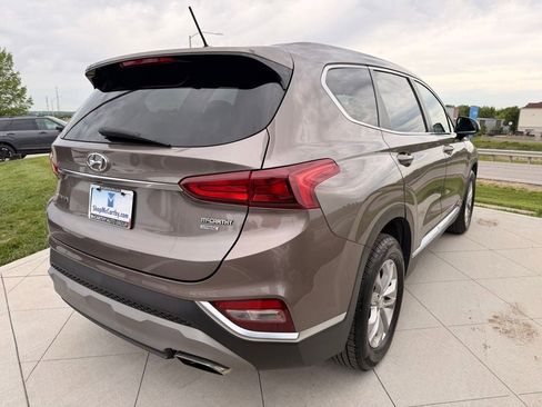 Used 2019 Hyundai Santa Fe SE AWD/4WD image 5