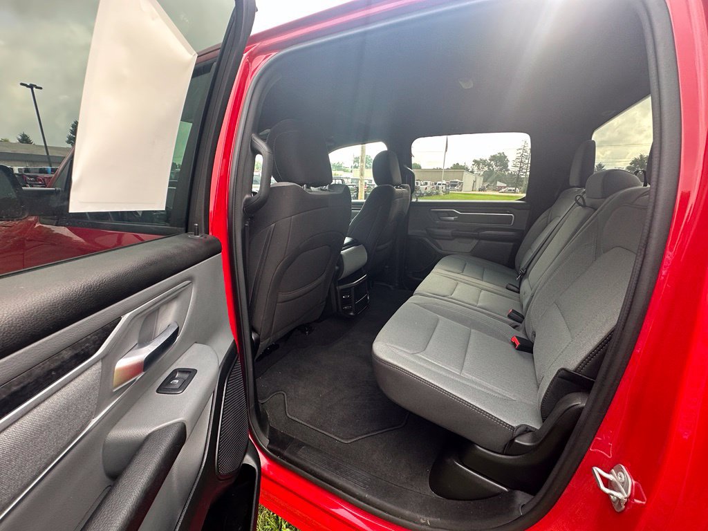 Used 2022 RAM 1500 Big Horn AWD/4WD image 10
