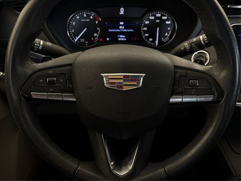Certified 2023 Cadillac XT4 Luxury image 21