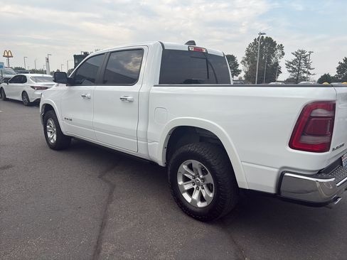 Used 2022 RAM 1500 Laramie AWD/4WD image 38